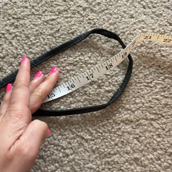 Vintage Genuine Leather Black Crossbody Bag - Picture 4 of 10